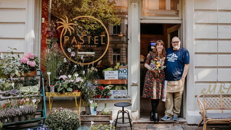 Pastel Blumen.Cafe Floristikfachgeschäft mit Café in Magdeburg