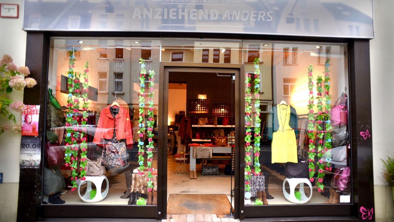 ANZIEHENDanders